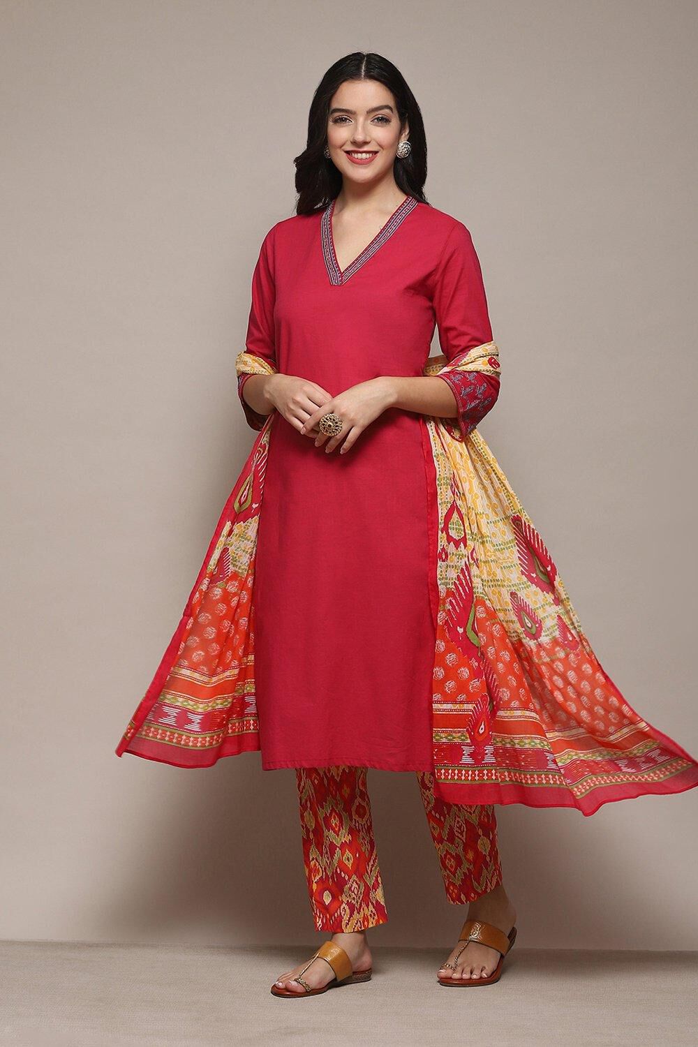 Coral Cotton Straight Kurta Pant Suit Set image number 4