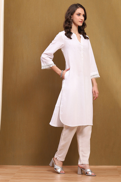 Pink Cotton Blend Solid Straight Kurta image number 4