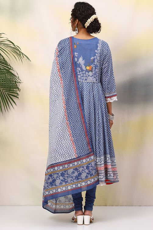 White And Pink Cotton Anarkali Kurta Churidar Suit Set image number 4