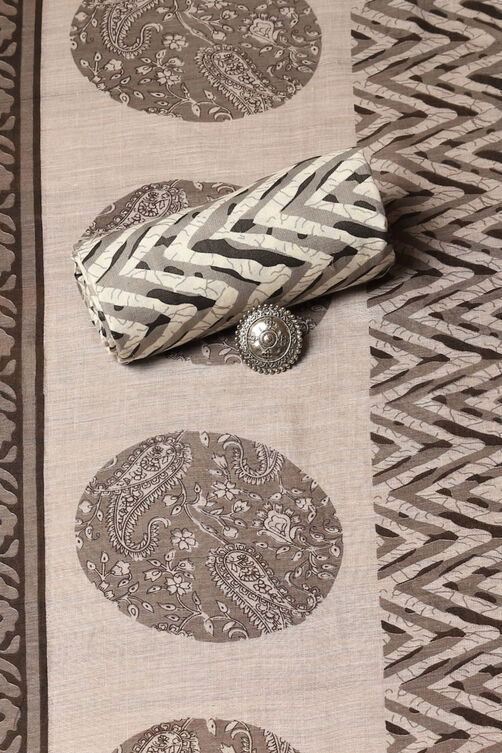 Grey Cotton Printed Unstitched Suit Set image number 2