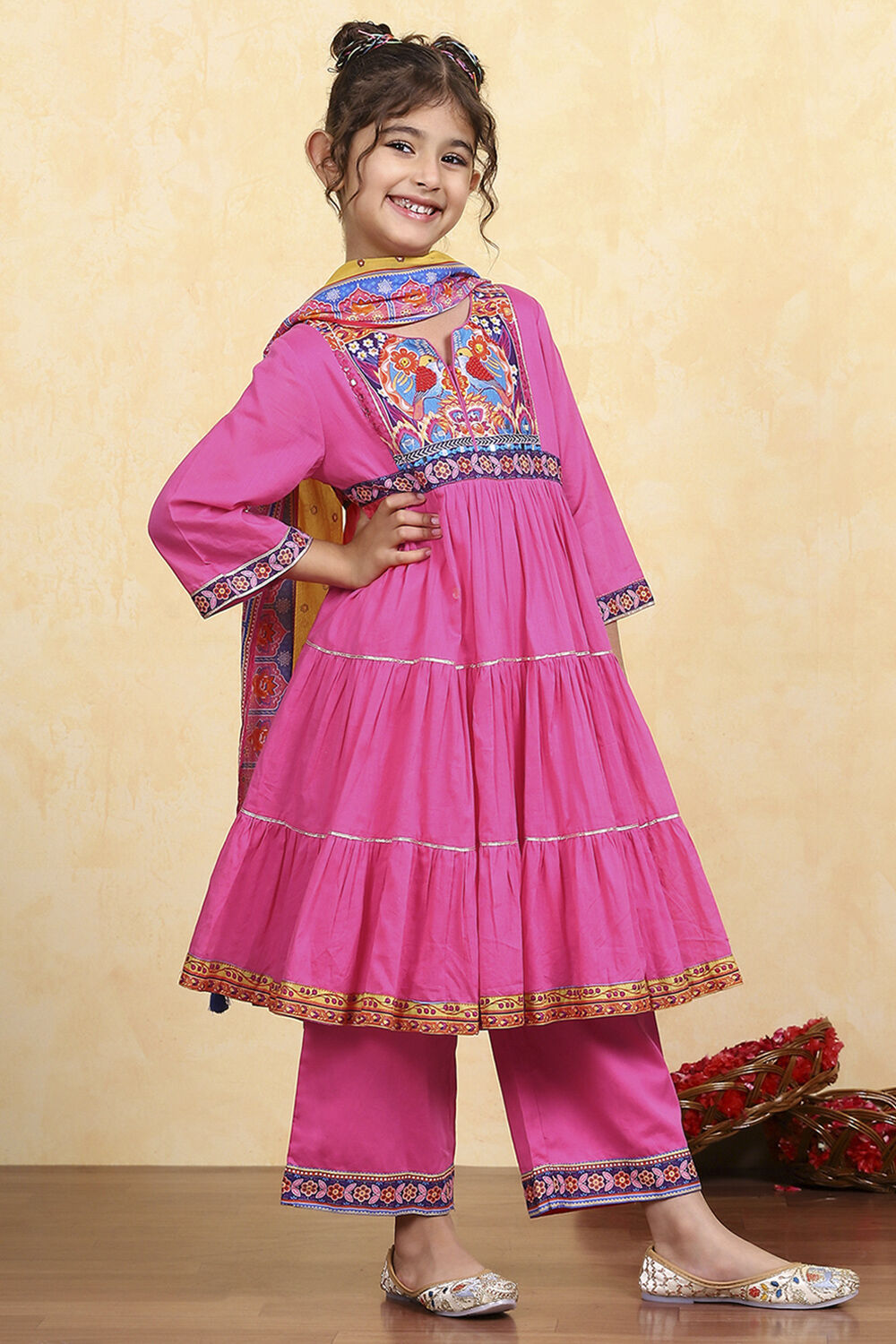 Pink Cotton Solid Tiered Suit Set image number 6