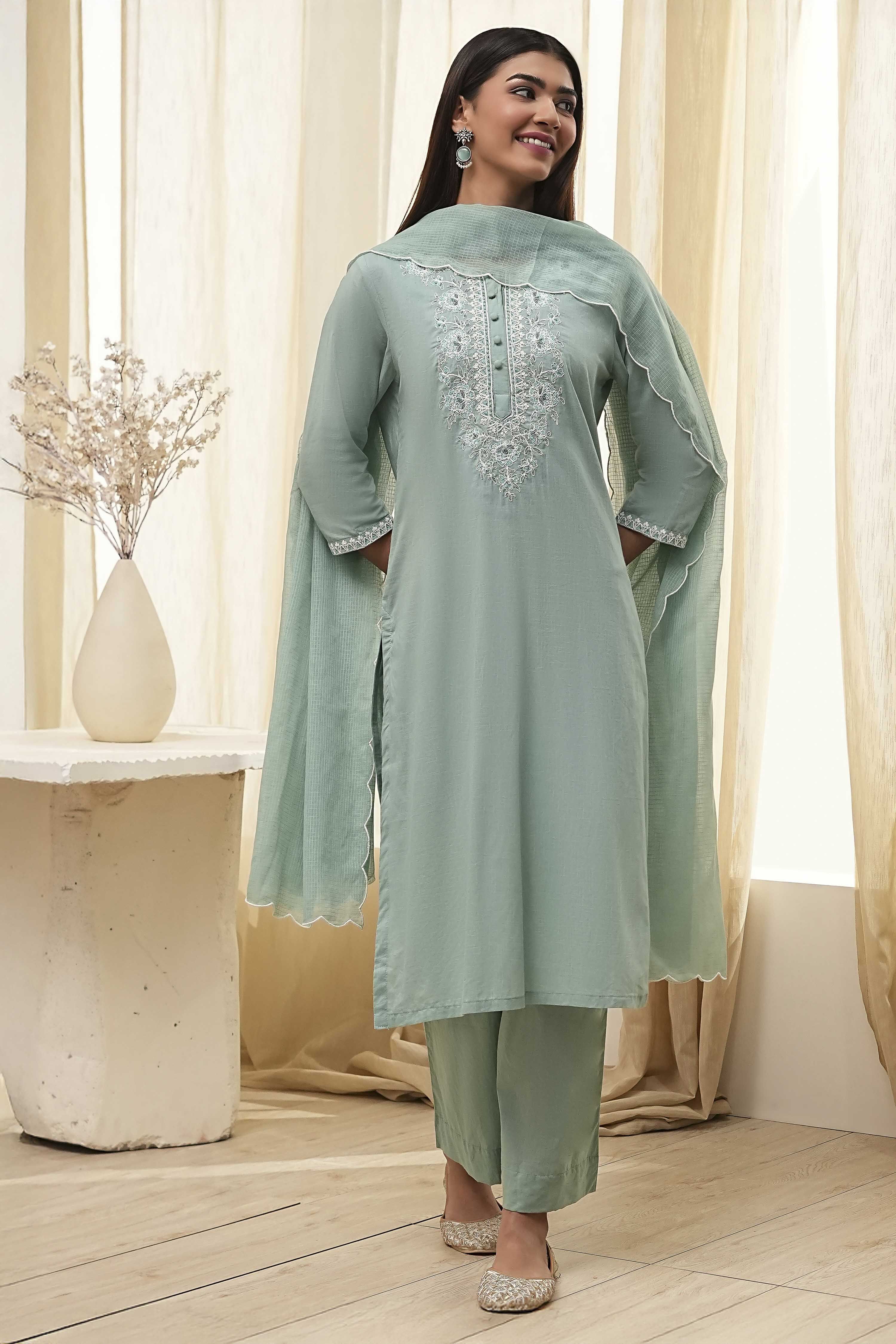 Green Pure Cotton Embellished Straight Suit Set image number 6