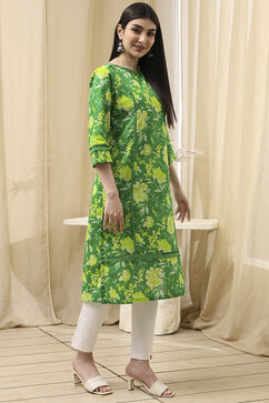Green Cotton Floral Straight Kurta image number 3