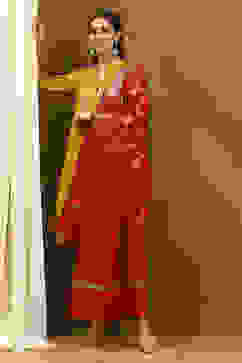 Red Floral Yarn-Dyed Festive Dupatta image number 0