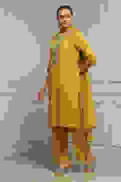 Yellow Cotton Solid Straight Suit Set image number 3