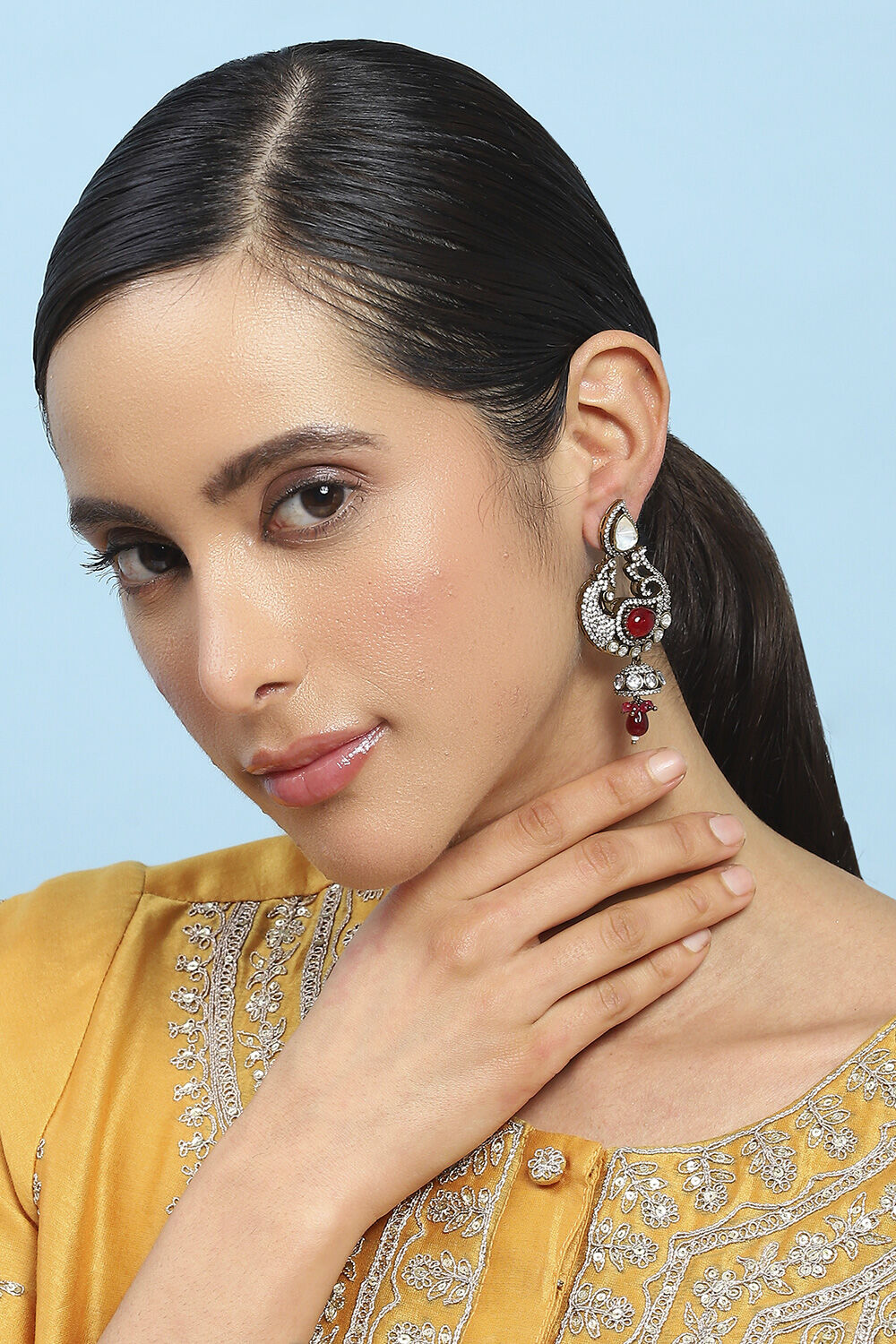 Red Brass Drop & Danglers image number 3