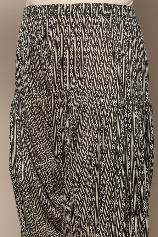 Grey Cotton Screen Printed Unstitched Suit Set image number 3