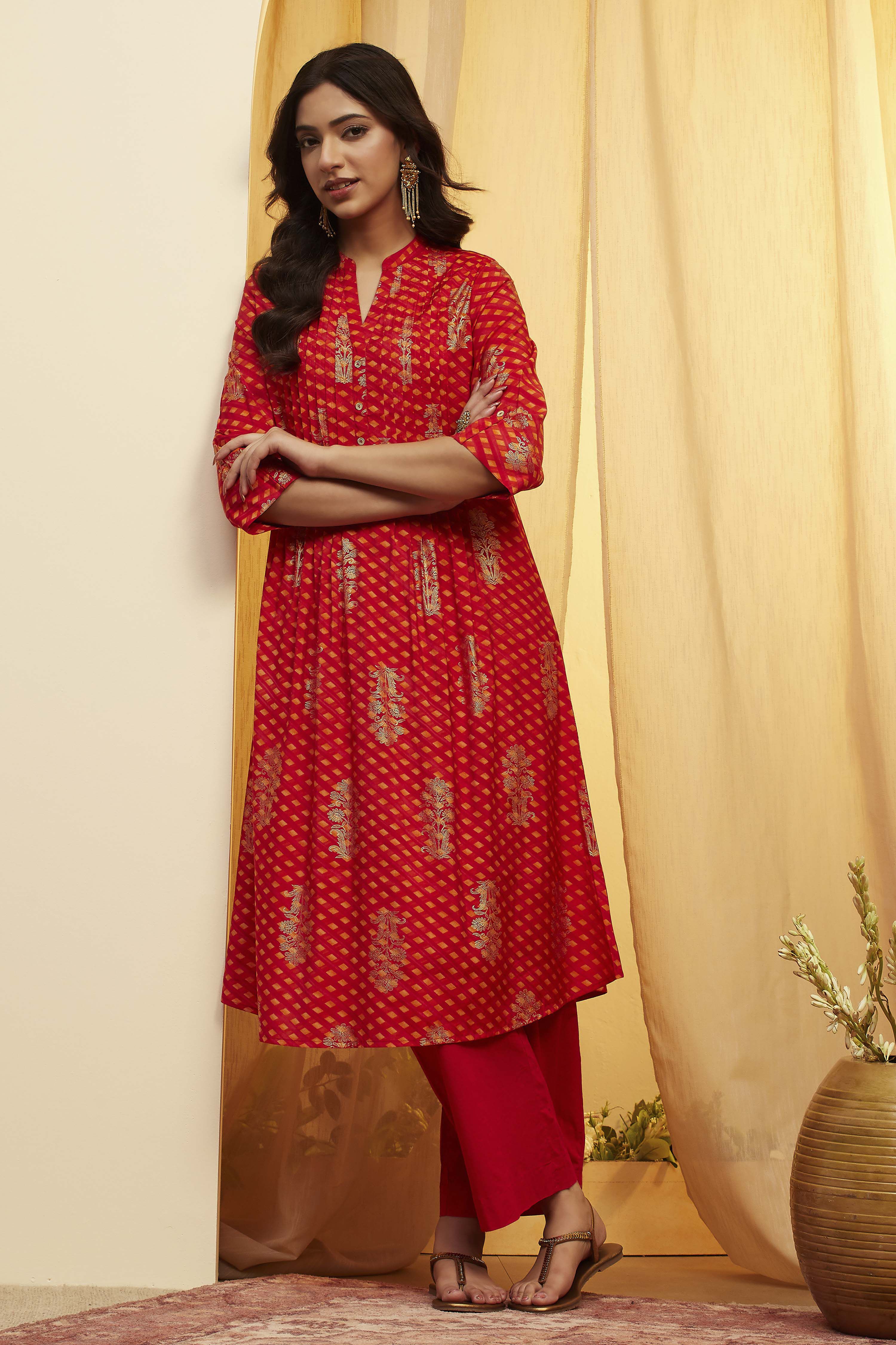 Red Polyester Straight Kurta image number 0