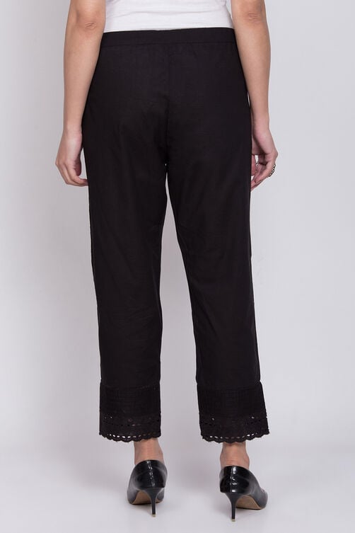 White Cotton Solid Pant image number 4