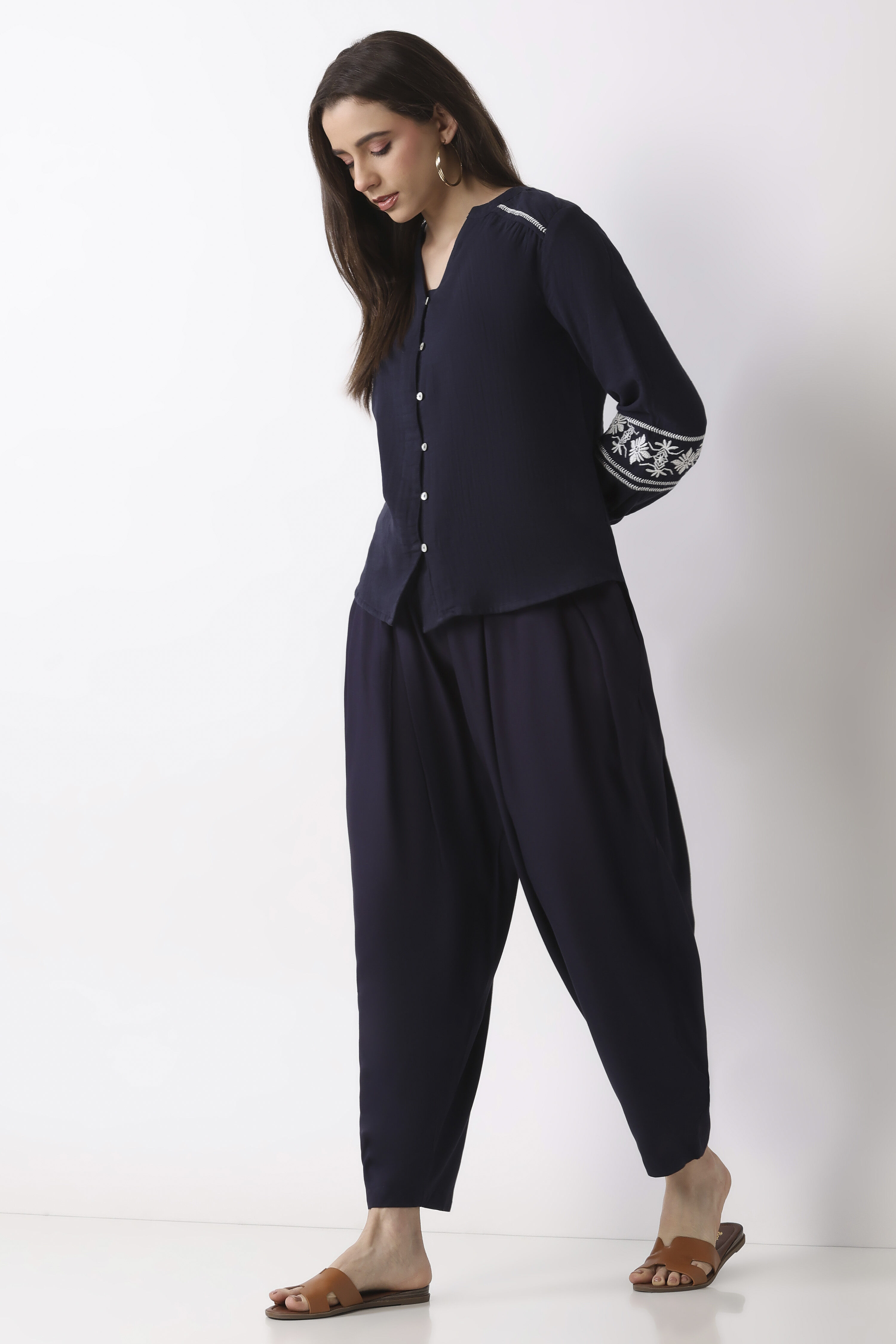 Indigo Blue Viscose Rayon Relaxed Solid Pants image number 0