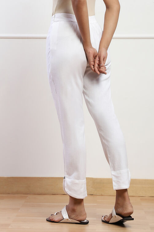 Beige Viscose Lycra Solid Pant image number 5