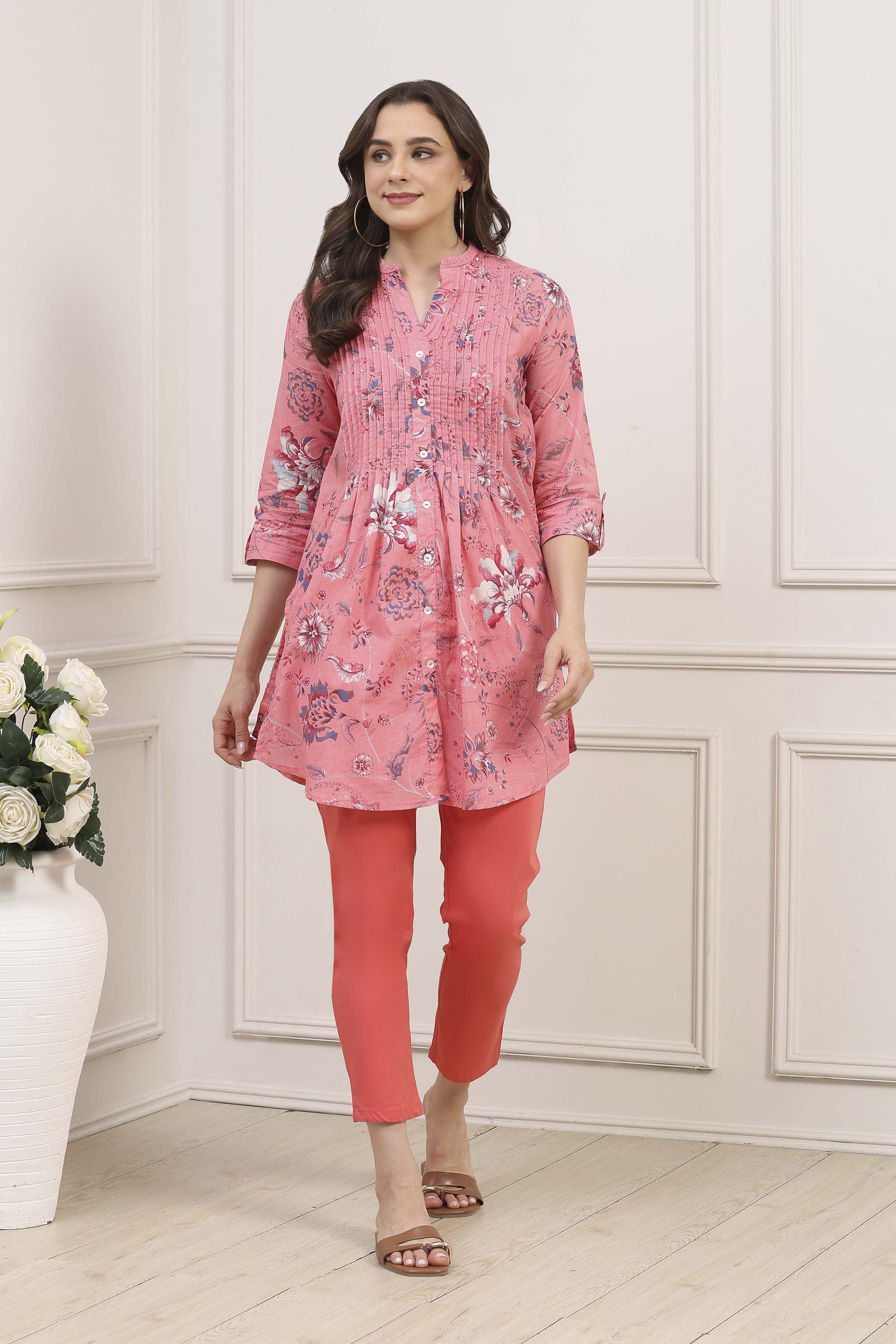 Pink Cotton Printed Straight Kurti image number 7