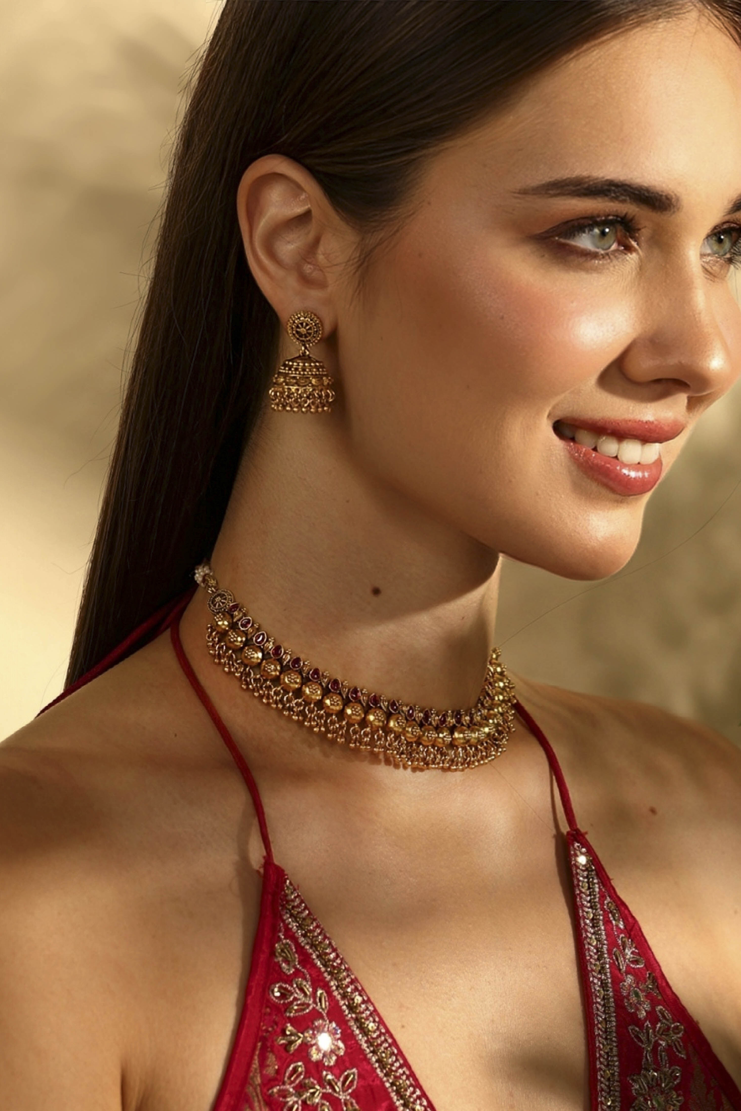 Red Brass Choker image number 1