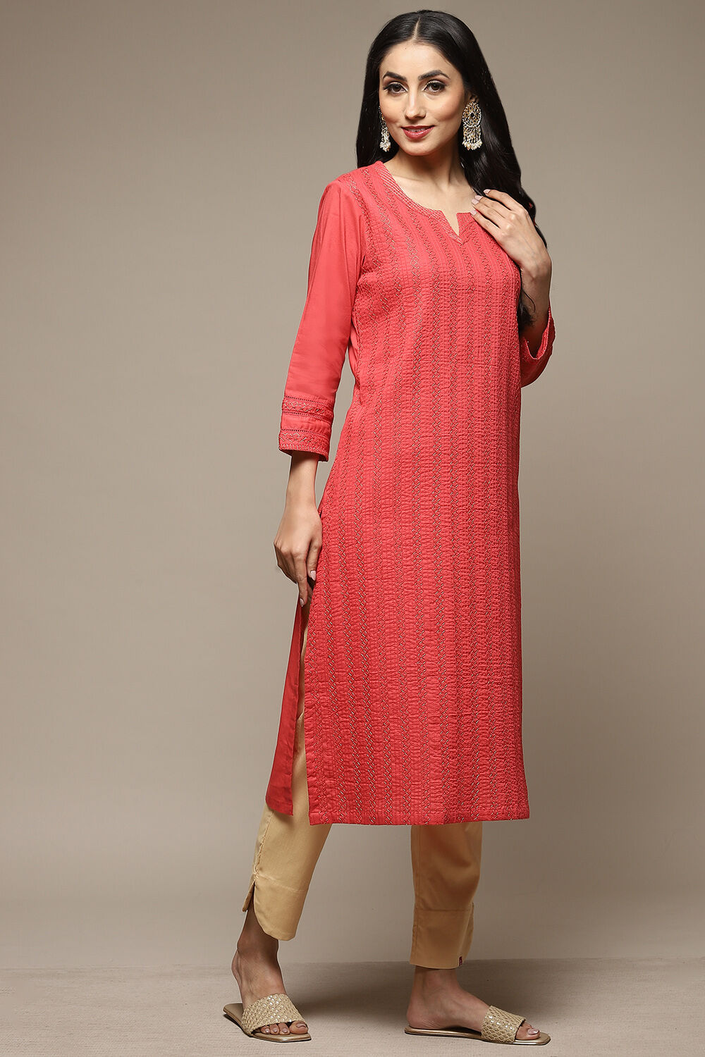 Off White Cotton Straight Kurta image number 5