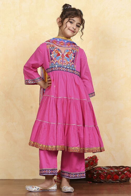 Pink Cotton Printed Tiered Suit Set image number 5