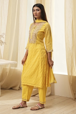 Yellow Embroidered Straight Suit Set image number 3