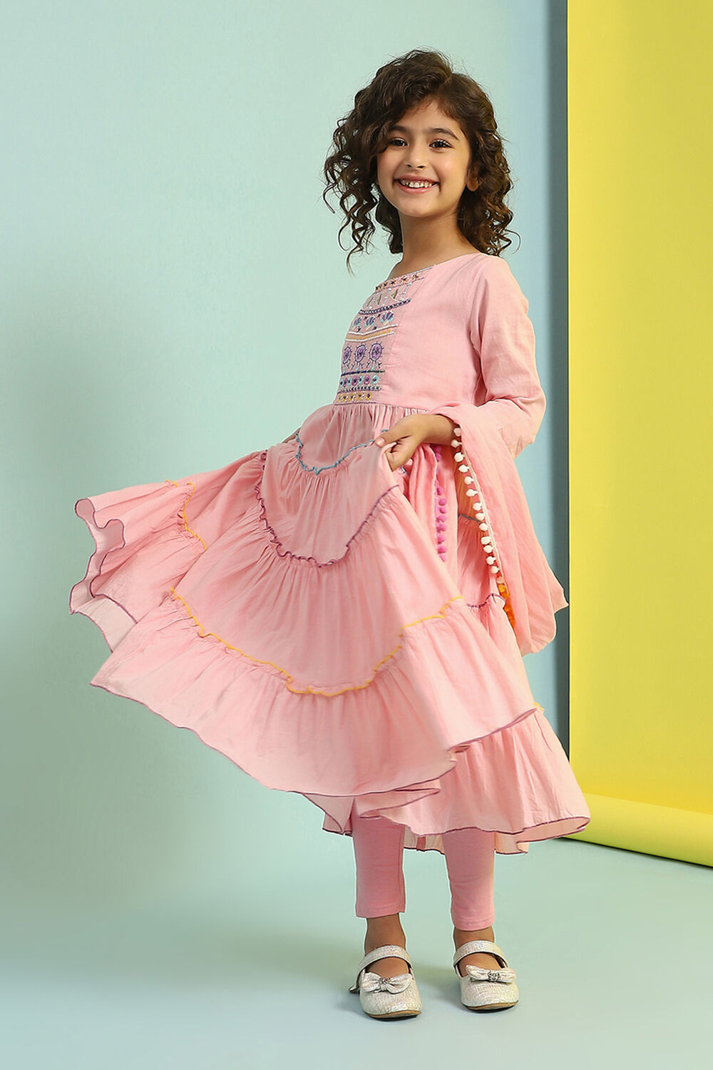 Pastel Pink Cotton Tiered Suit Set image number 3