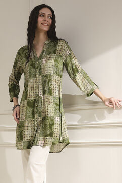 Olive Green Pleated Straight Short Kurta image number 6