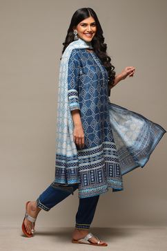 White & Blue Viscose Straight Kurta Pants Suit Set image number 6
