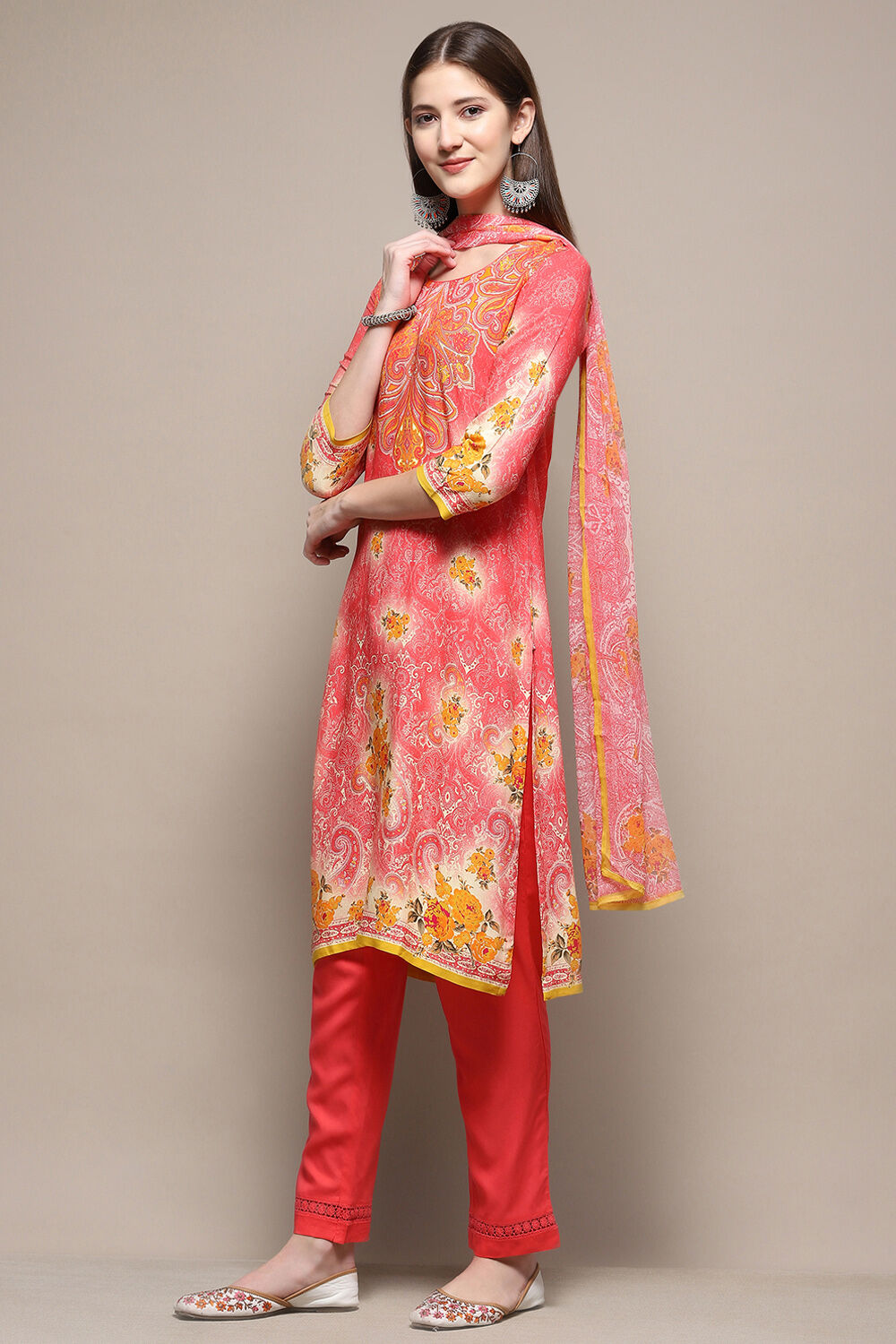 Light Blue Rayon Straight Kurta Regular Pants Suit Set image number 4