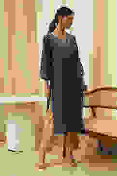 Gold-Toned Solid Regular Pants image number 0