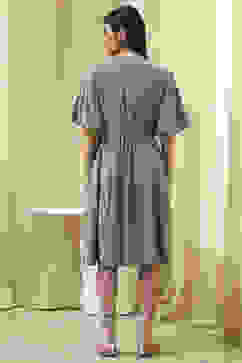 Green Solid A-Line Dress image number 4