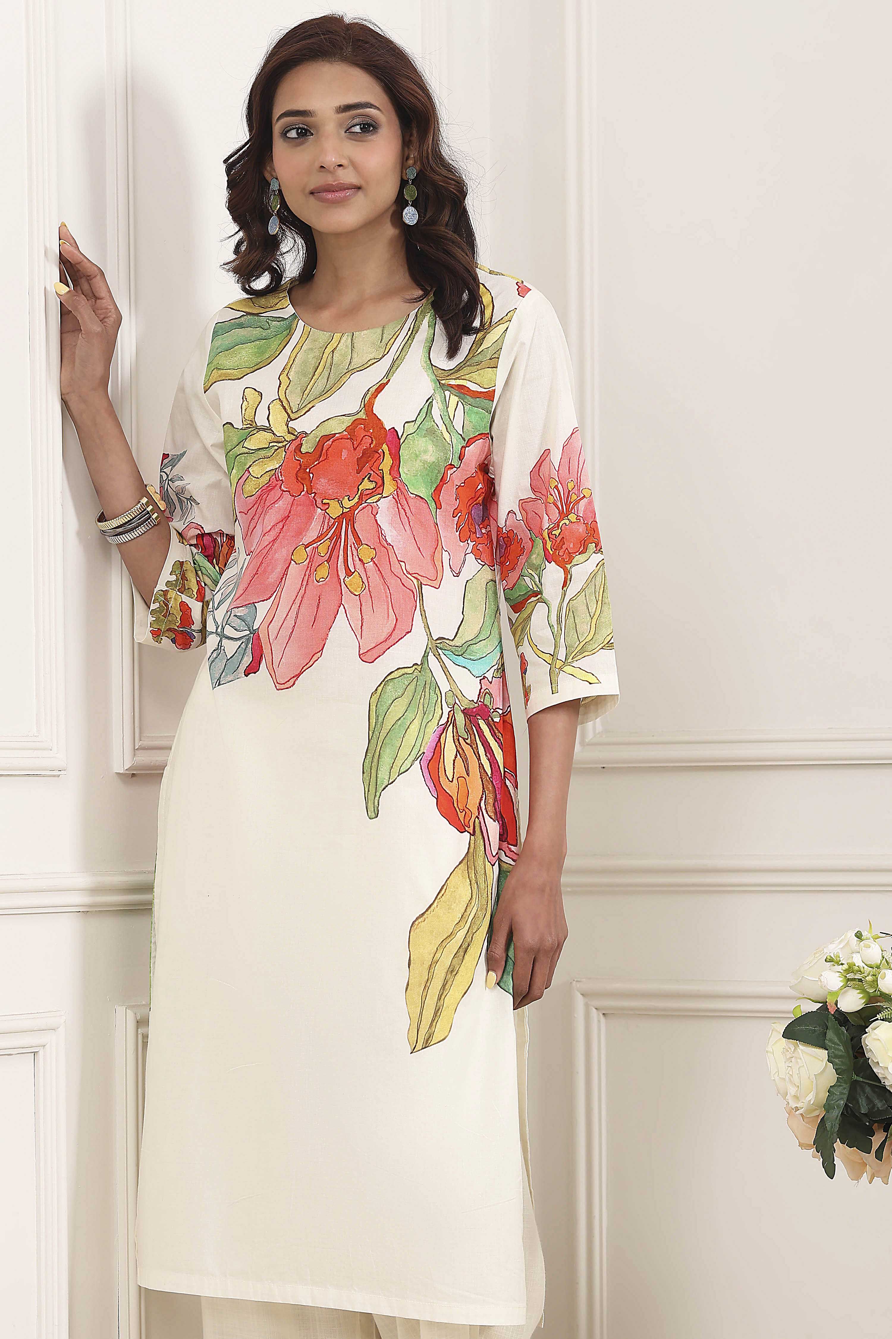 Yellow Cotton Floral Printed Straight Kurta Set image number 7