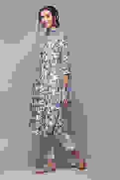 White & Blue Rayon Gathered Kurta Pants Suit Set image number 5