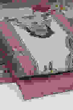 Wine Muslin Unstitched Suit Set image number 5