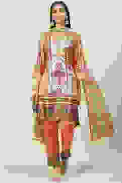 Yellow Silk Blend Straight Kurta Slim Pant Suit Set image number 7