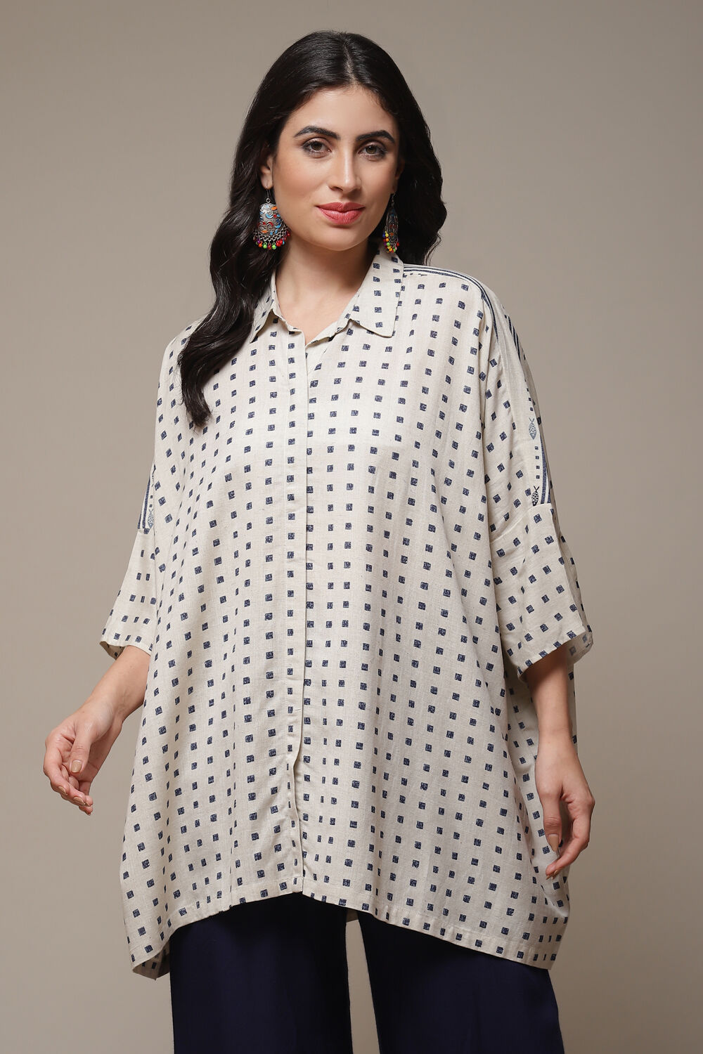 Chambery Blue LIVA Blend Straight Printed Top image number 1