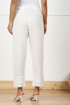 Off White Viscose Lycra Solid Leggings image number 4