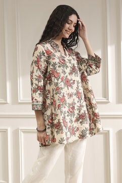 Off-White and Red Cotton A-Line Shirt image number 4