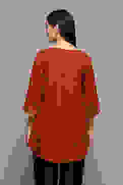 Brown LIVA Straight Printed Kurti image number 3