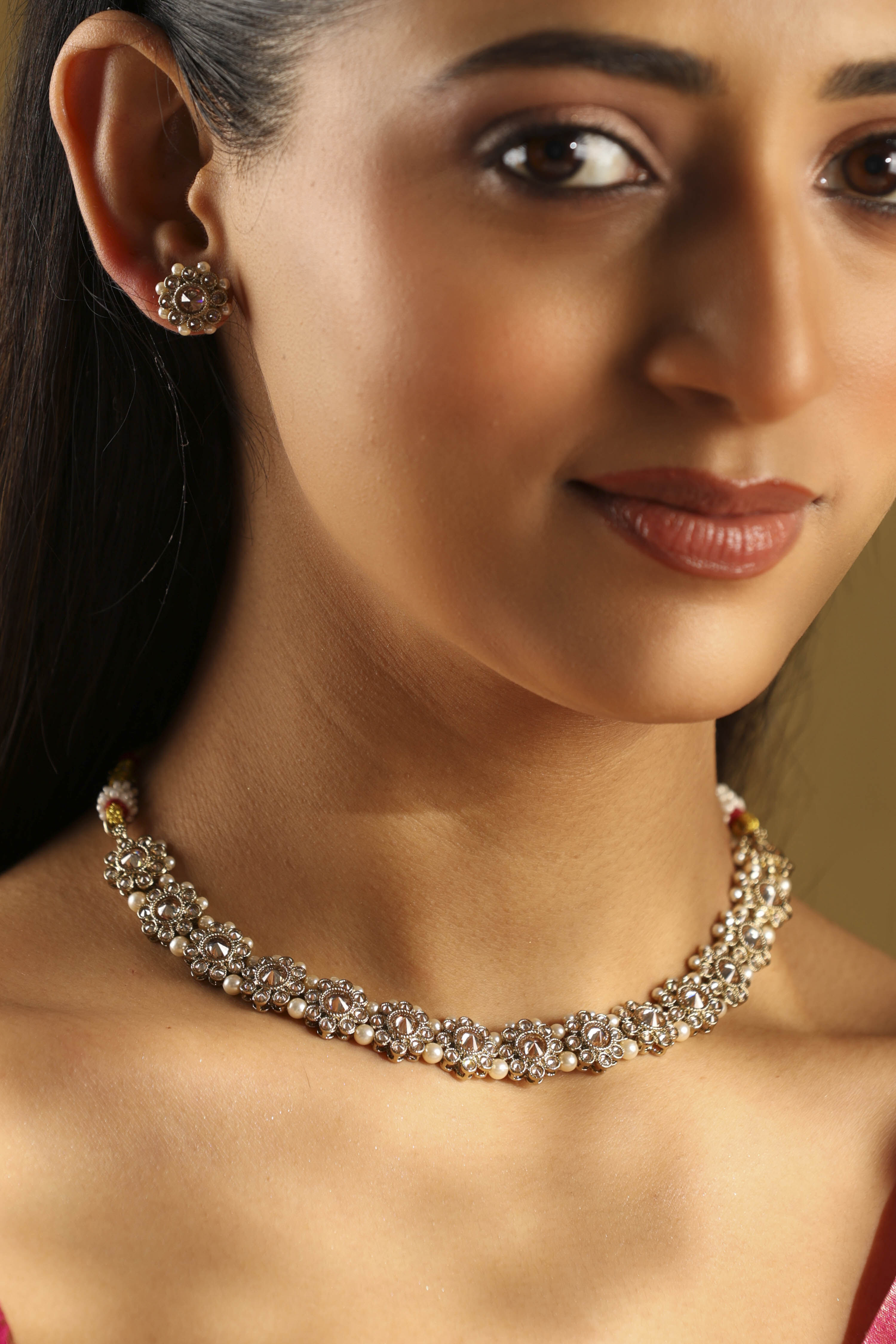 Champagne Alloy Necklace Set image number 1