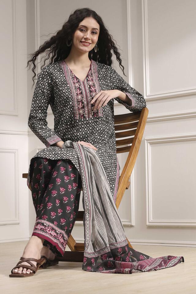 BIBA Black Cotton Straight Printed Kurta Set in Black