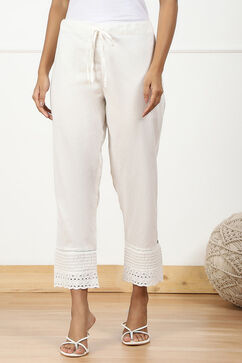Off White Viscose Lycra Solid Leggings image number 5