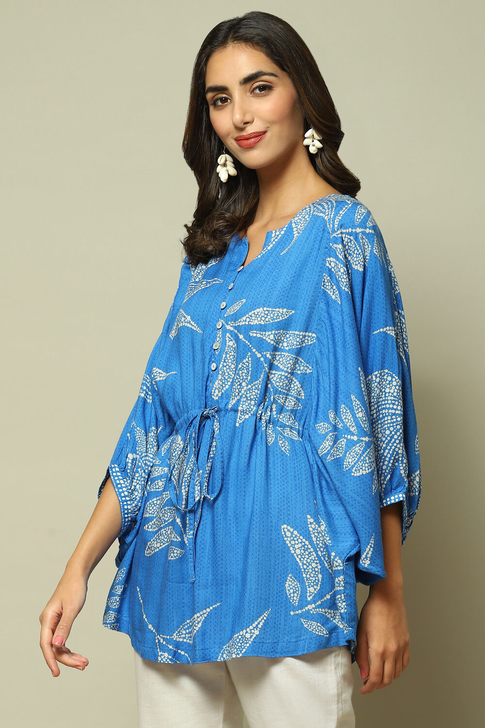 Blue LIVA Straight Printed Top image number 3