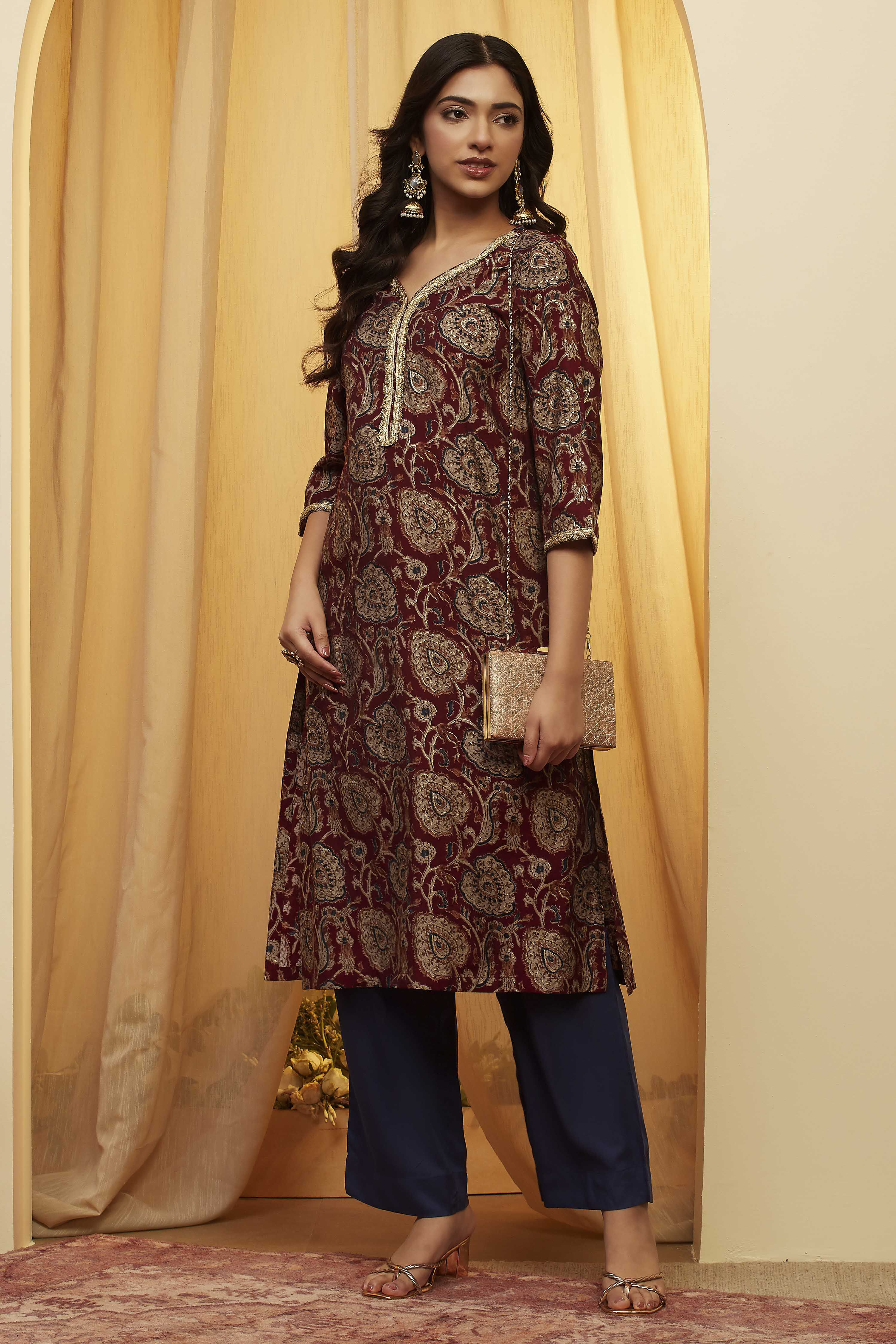 biba Maroon Polyester Straight KurtaMaroon Polyester Straight Kurta-picture-544