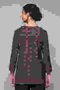 Black Polyester Straight Printed Kurti image number 4