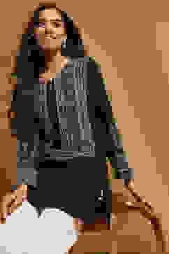 Black Polyester Straight Short Kurti image number 6