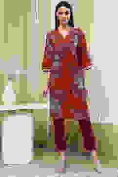 Coral Red Floral Printed Straight Kurta image number 5