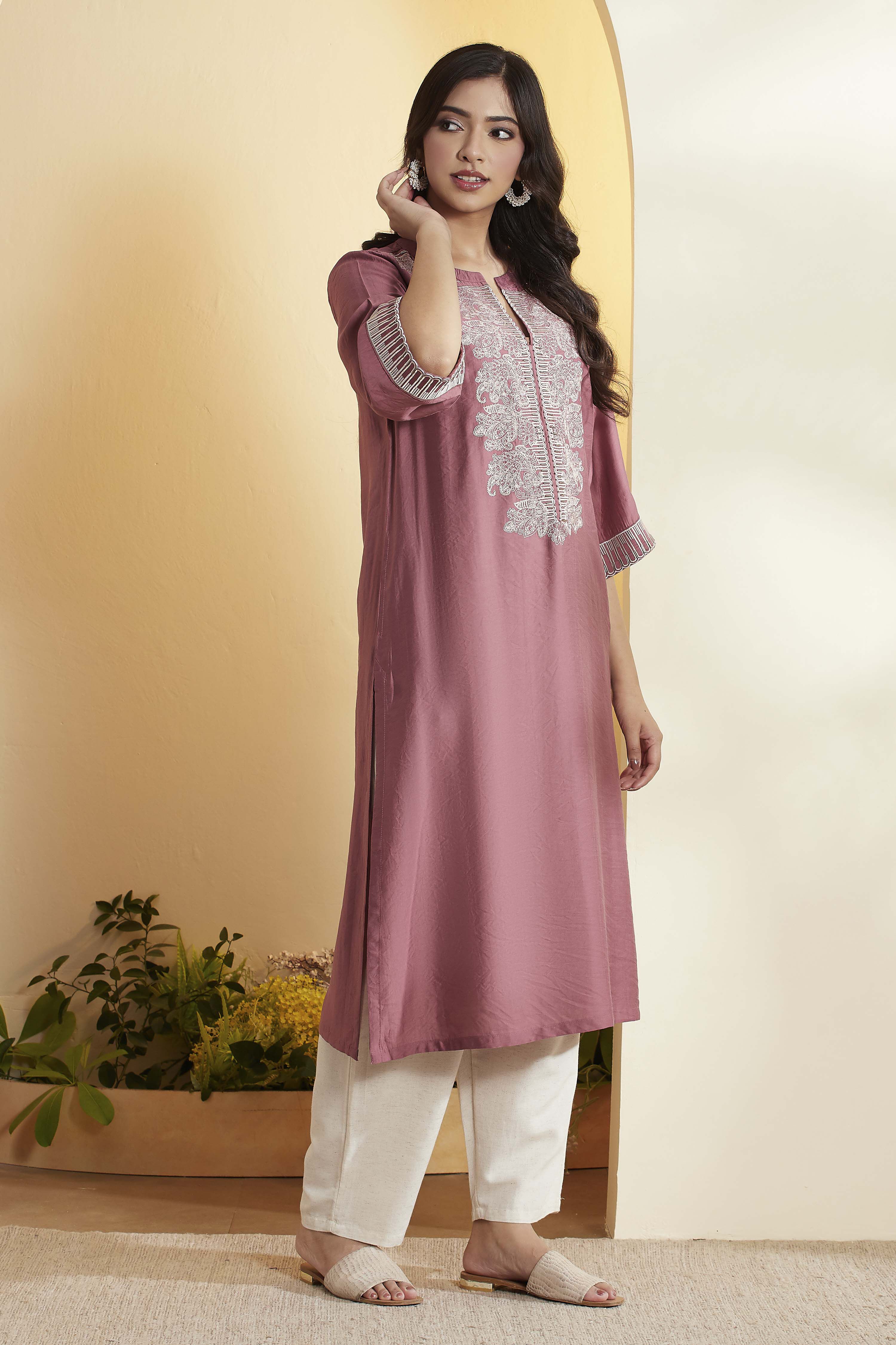 Black Viscose Silk Straight Kurta image number 3