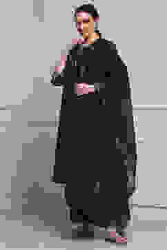 Black Silk Yarndyed Gathered Suit Set image number 3