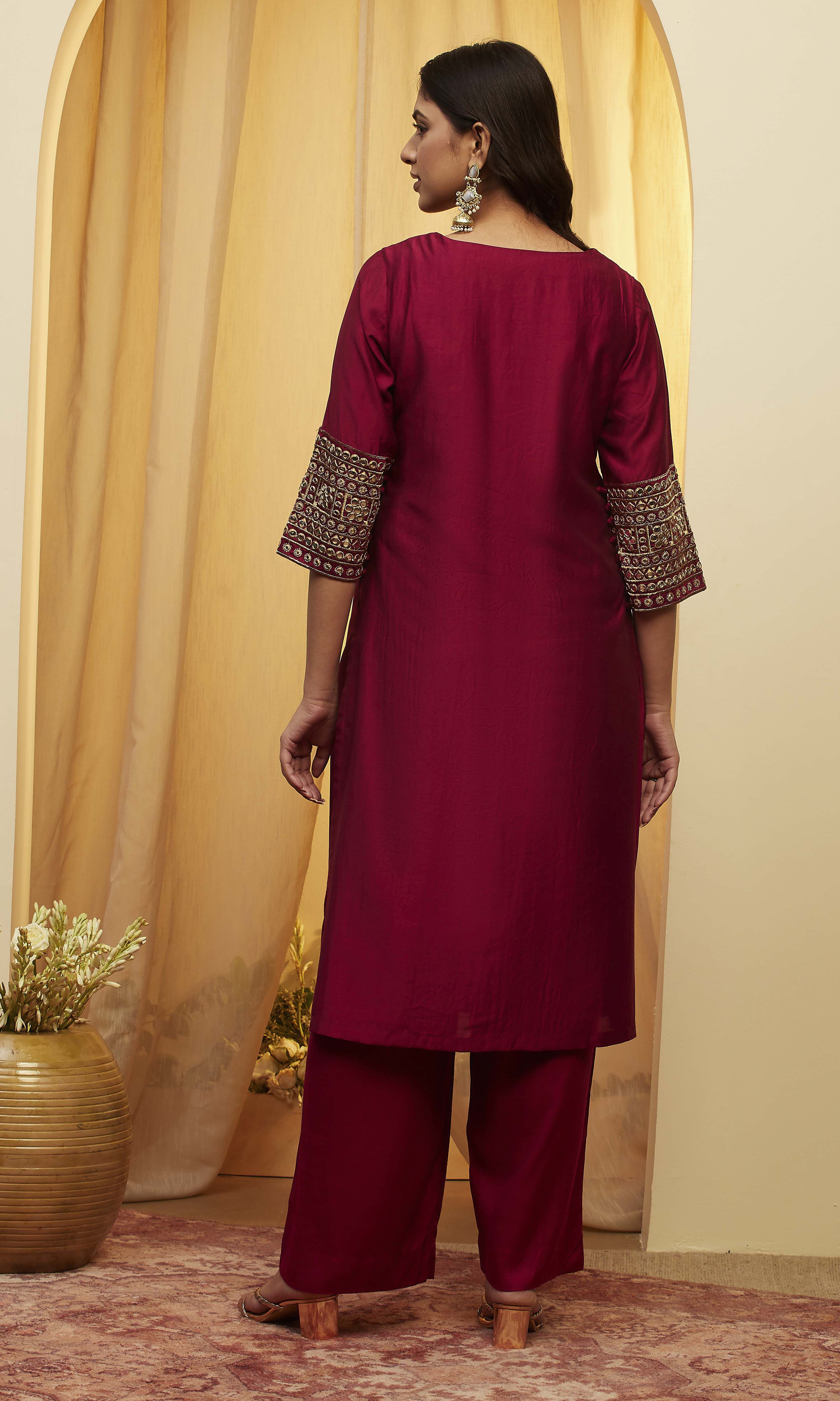 Wine Viscose Blend Straight Suit Set image number 4