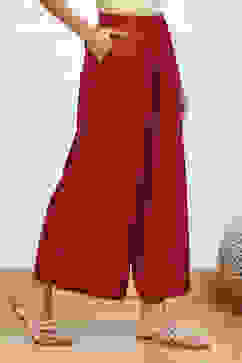 Maroon Viscose Solid Straight Palazzo image number 3