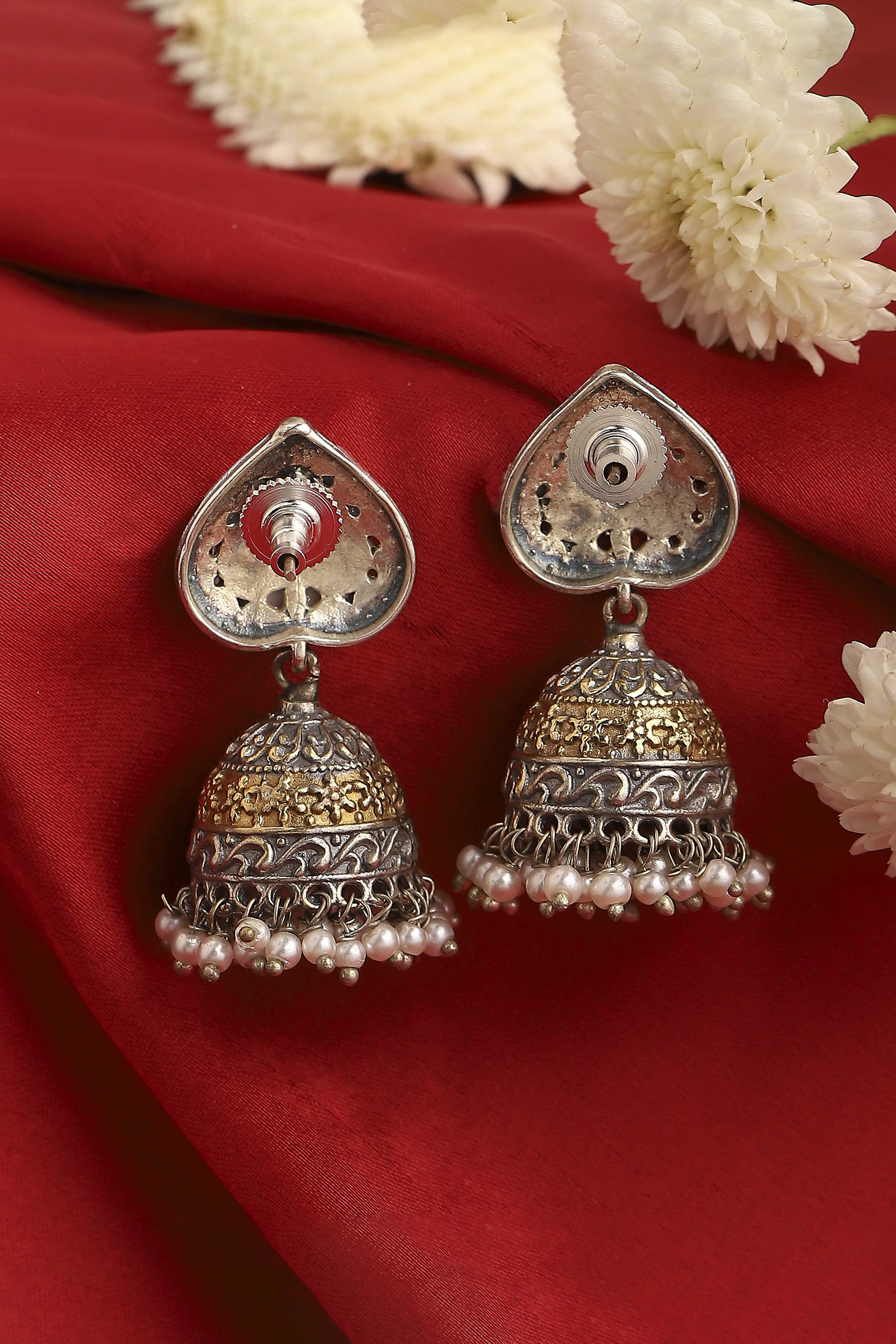 Oxidised Gold Textured Earrings image number 2
