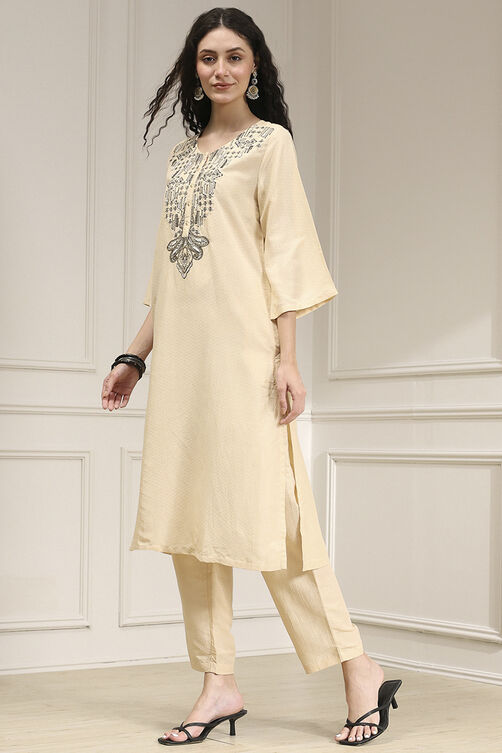 Black Textured Straight Kurta Pants Set image number 3