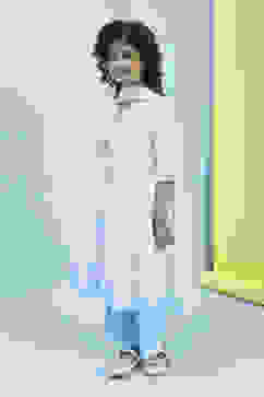 White and Blue Cotton Printed Gathered Suit Set image number 3