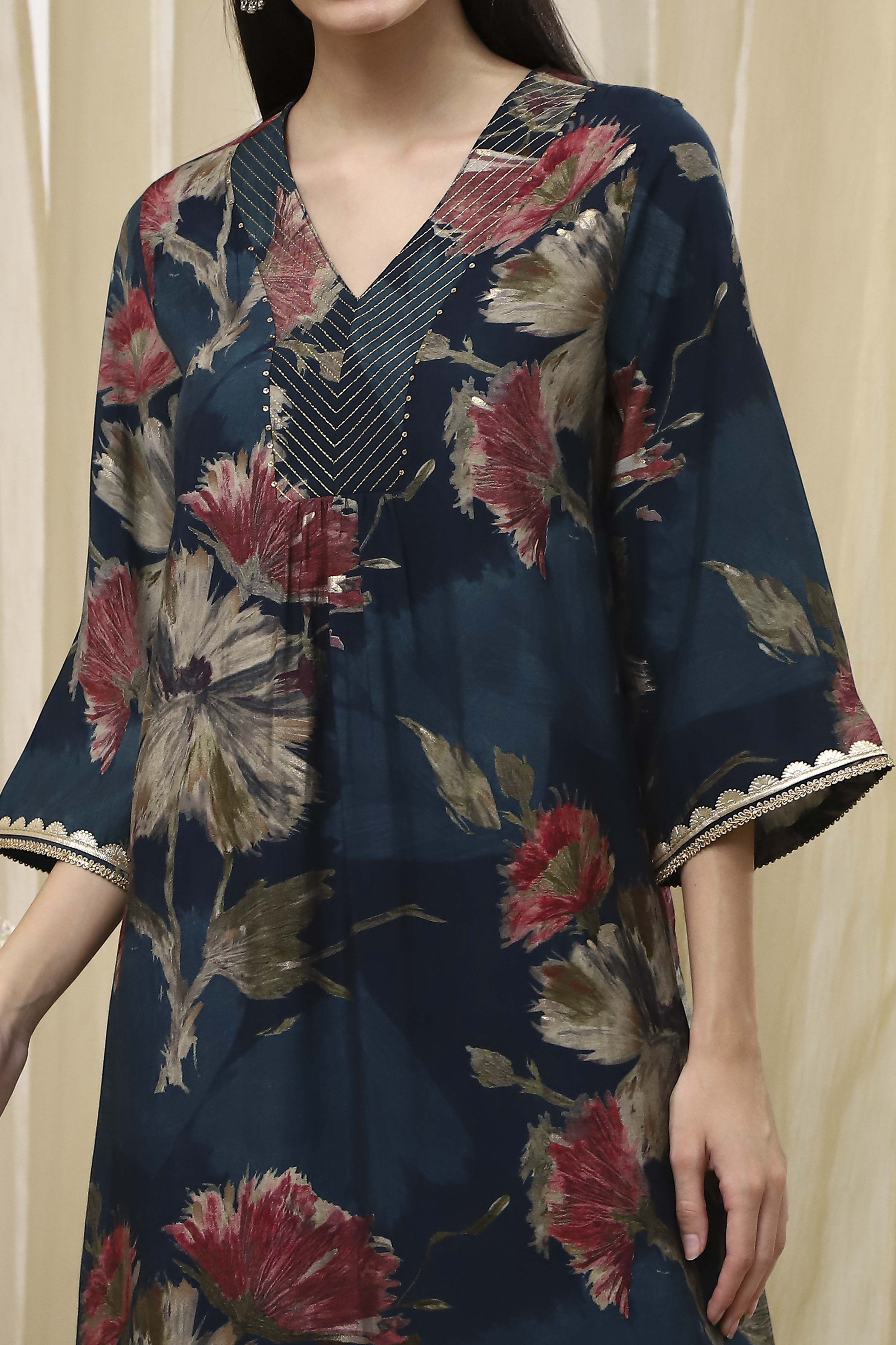 Navy Blue Floral Printed Straight Kurta image number 1